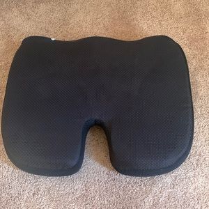 Feagar Chair Pad/Coccyx Pillow